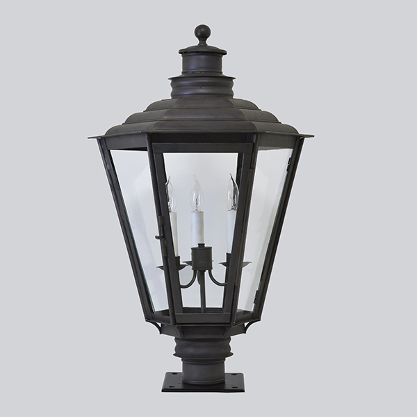 <skid>A937</skid> English Gas Post Lantern